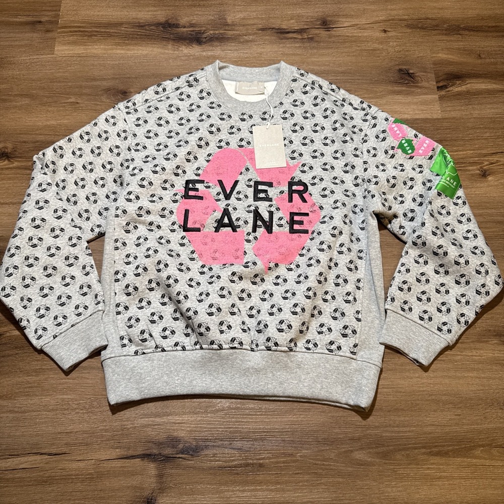 NWT Mens XS Very OVERSIZED Everlane The ReTrack Crewneck Sweatshirt Gray Pink